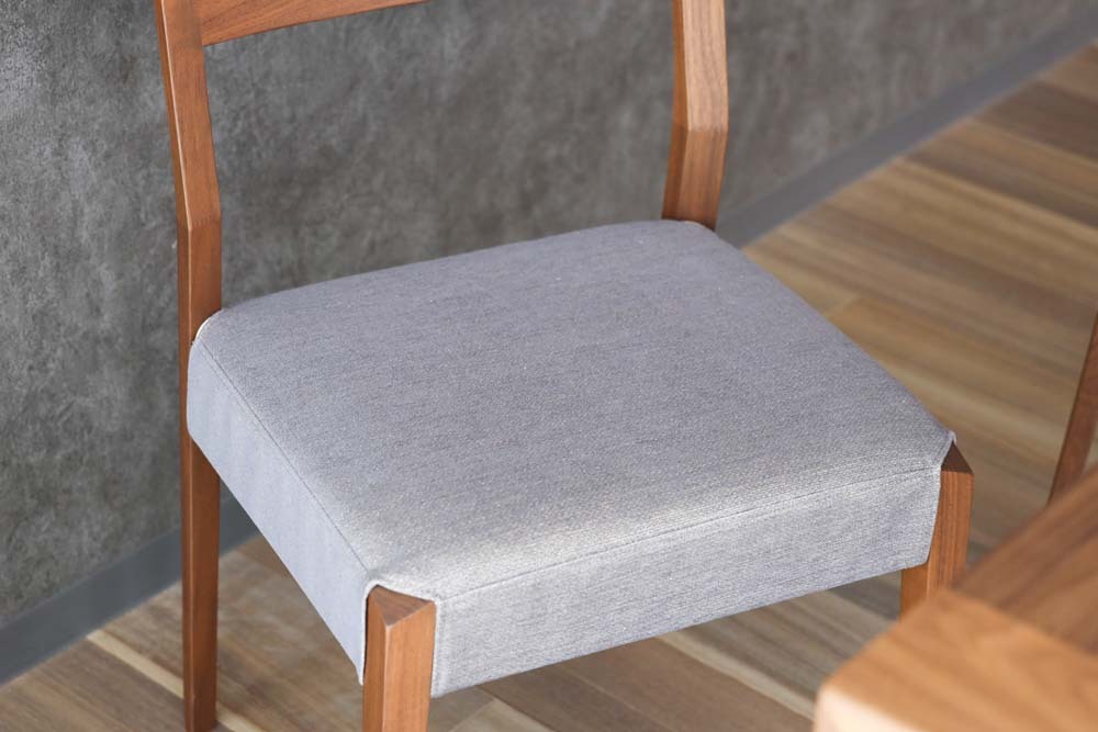chocolat-chair-4-.jpg