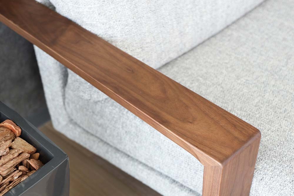 chocolat-sofa-3-.jpg