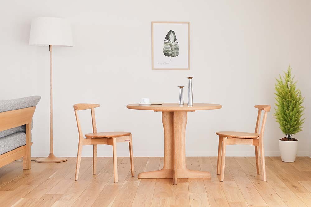 marc-chair-m01.jpg