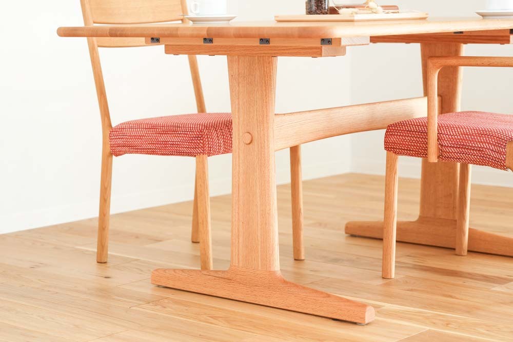 muku-diningtable-m05.jpg