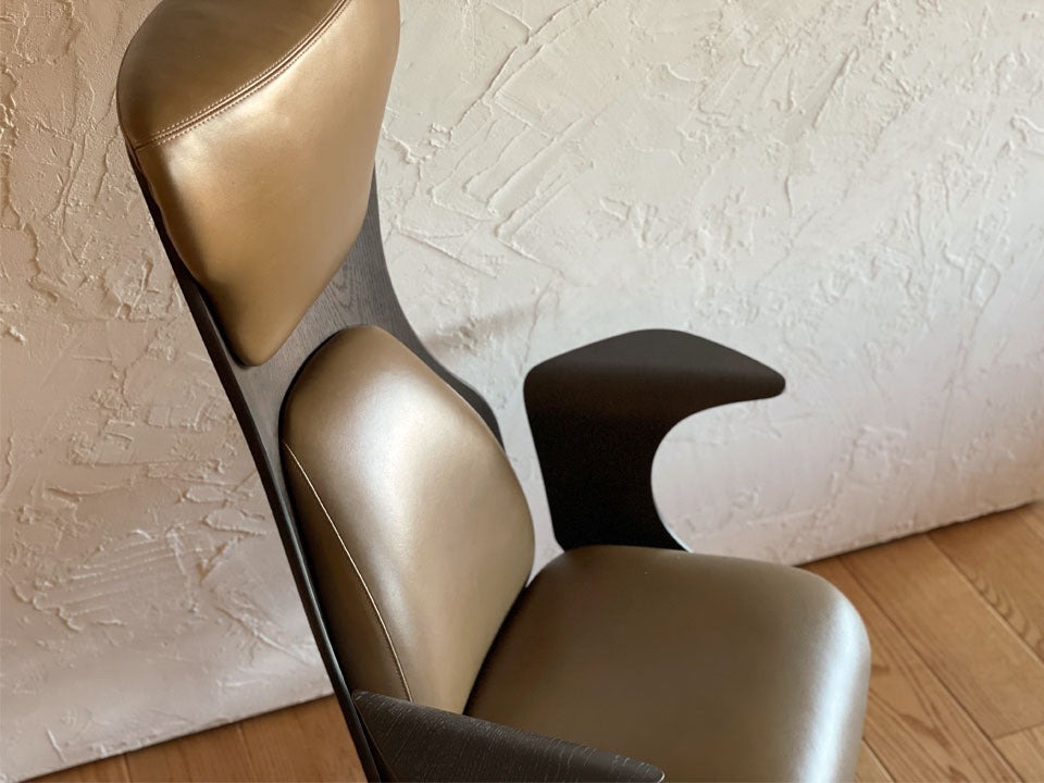 s-den-chair-001-1671789304661.jpg