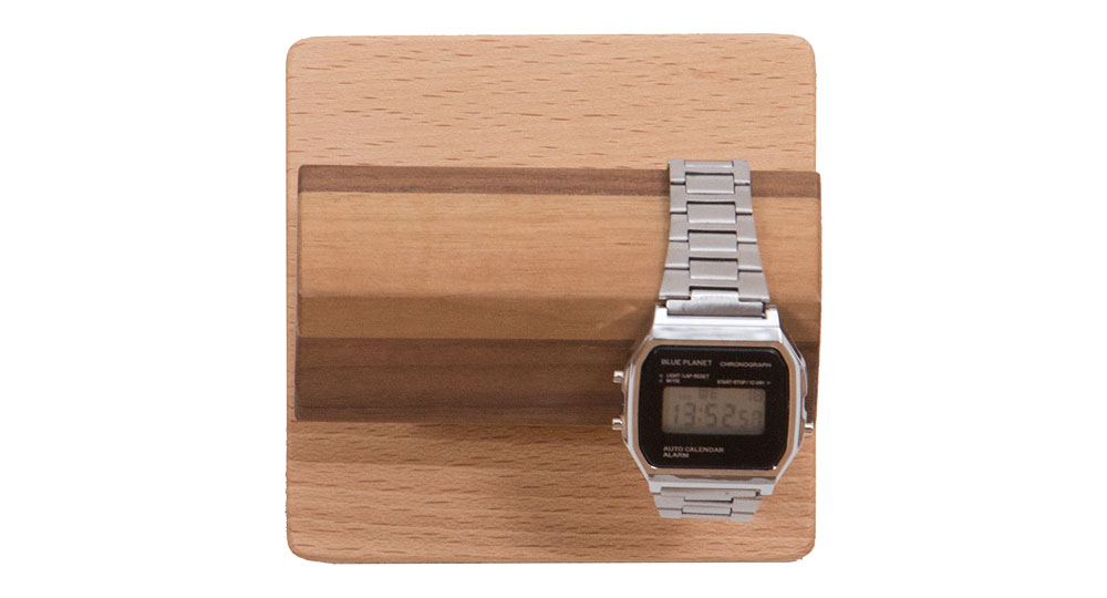 watch-holder-01.jpg