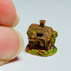 Tiny Cottage Sculpture (FCA4327)