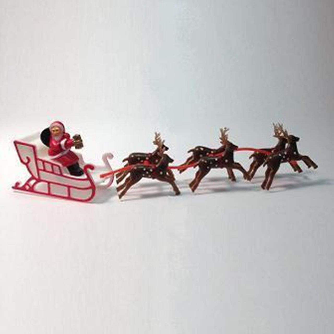 Santa Sleigh with Reindeer