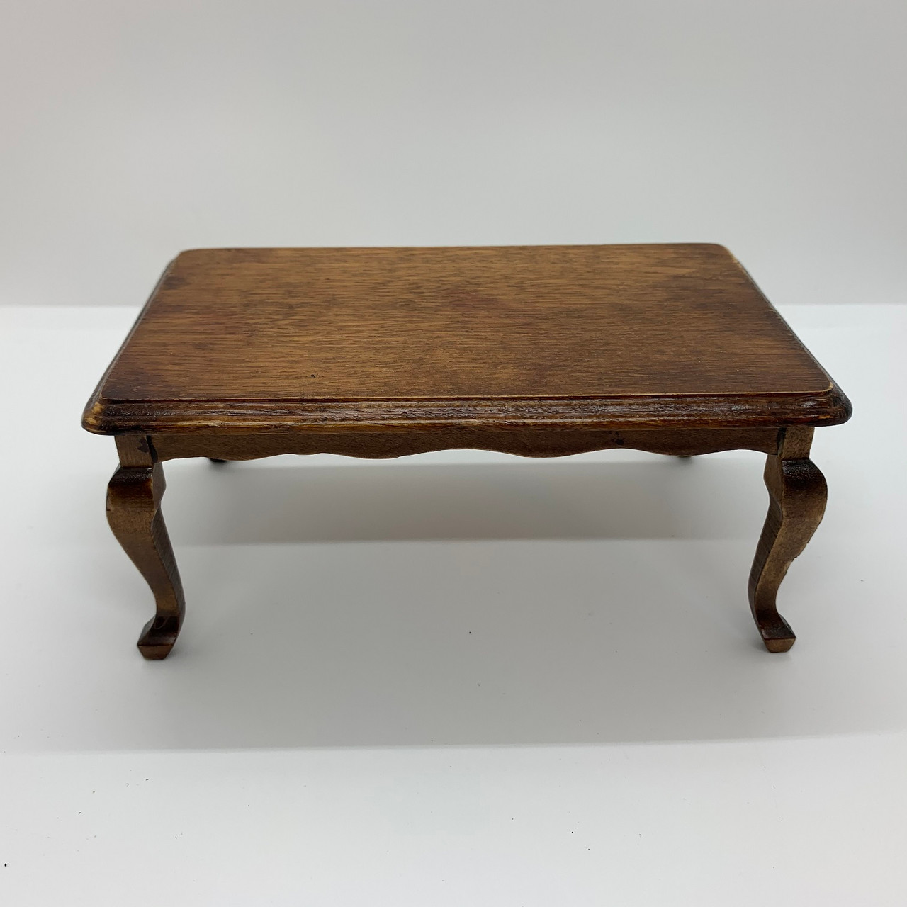 Dollhouse Miniature Queen Ann Walnut Dining Table (AZT6175V) side and top angle