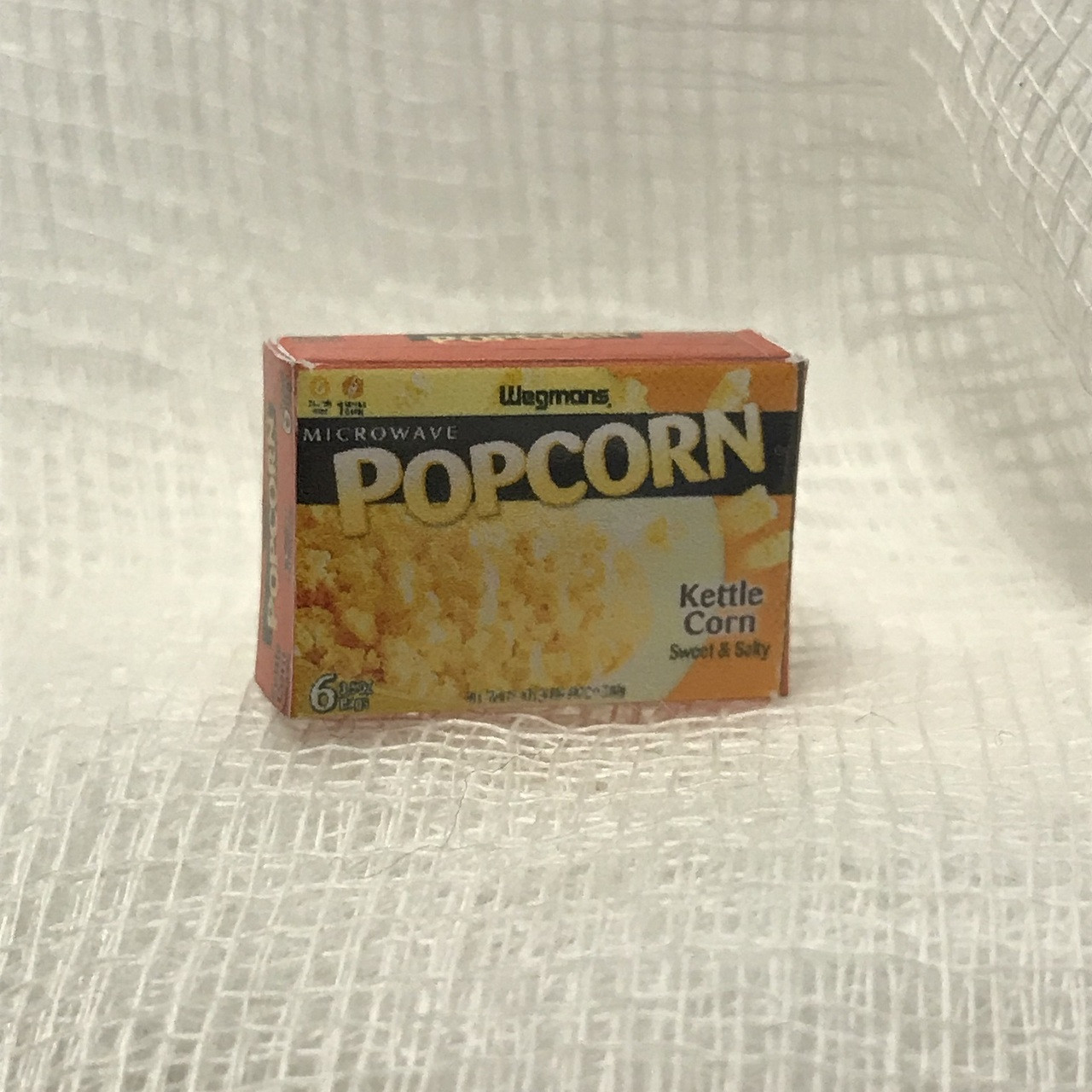 Dollhouse Miniature Box of Popcorn (CIMIG061)
