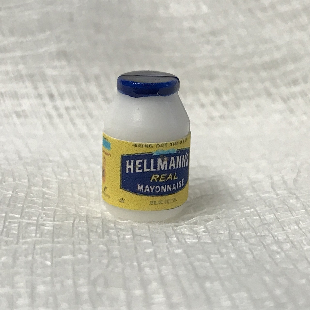 Dollhouse Miniature Hellmann's Mayonnaise (HR54001)