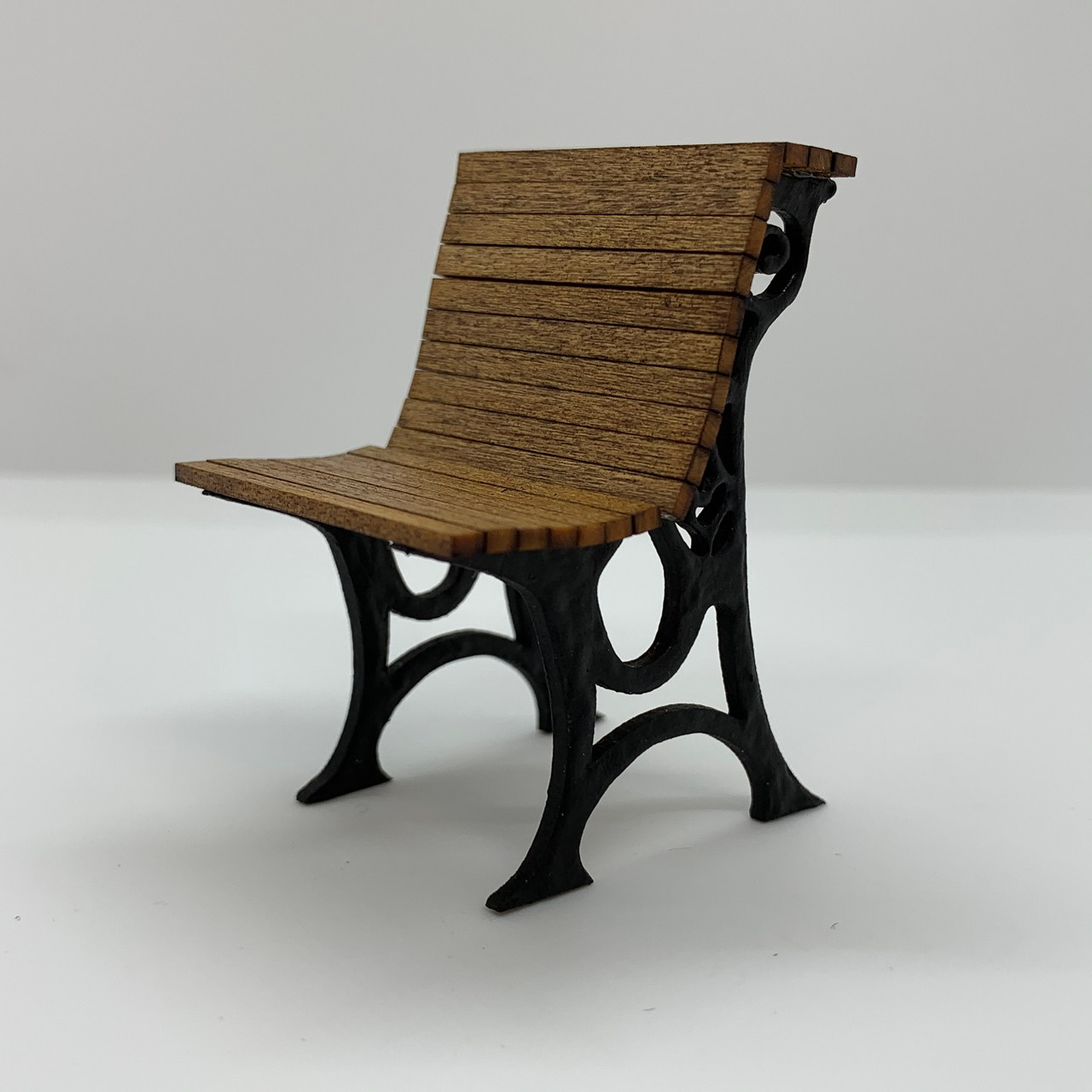 Victorian Student Bench Seat (UFN1119W)