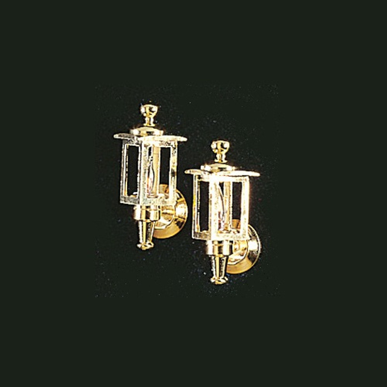 Dollhouse Miniature Brass Colonial Coach Lamp Pair (CK4151)