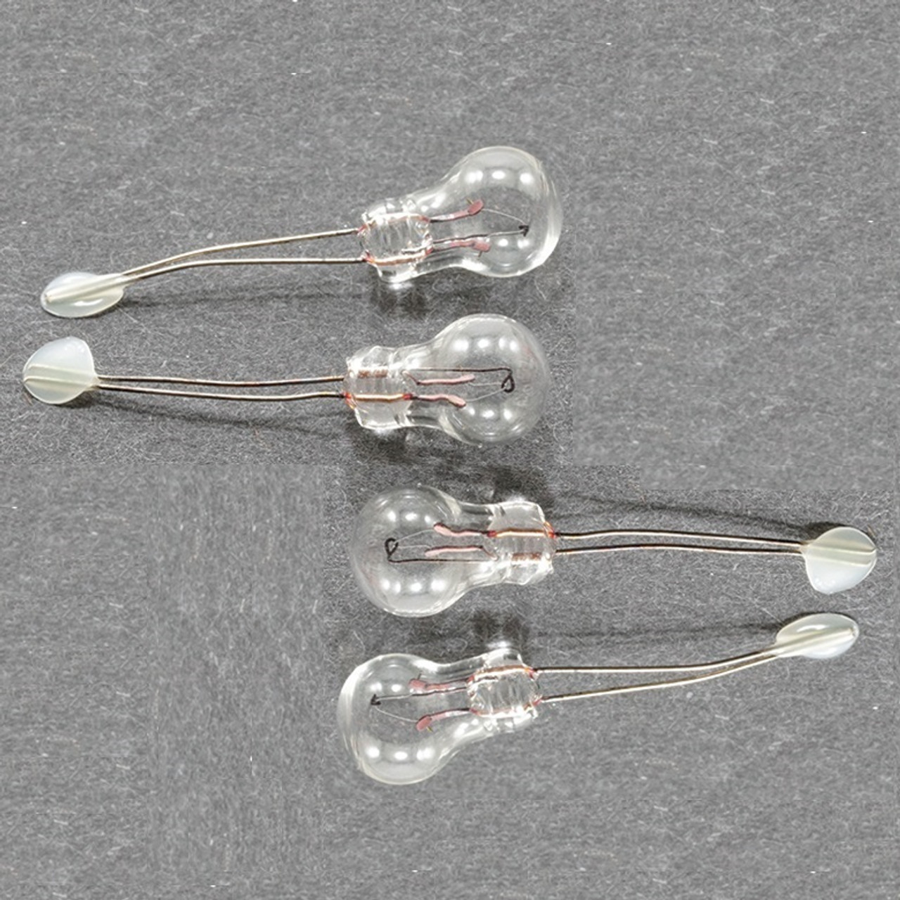Bi-Pin Pea Bulbs (MH44037) set of four