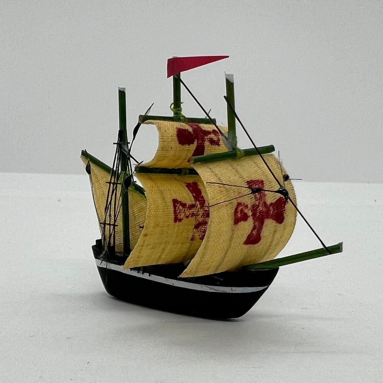 Small Spanish Galleon (RA0308)