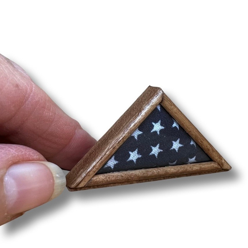 American Flag Memorial Case (UFN1022MP) with maple finish