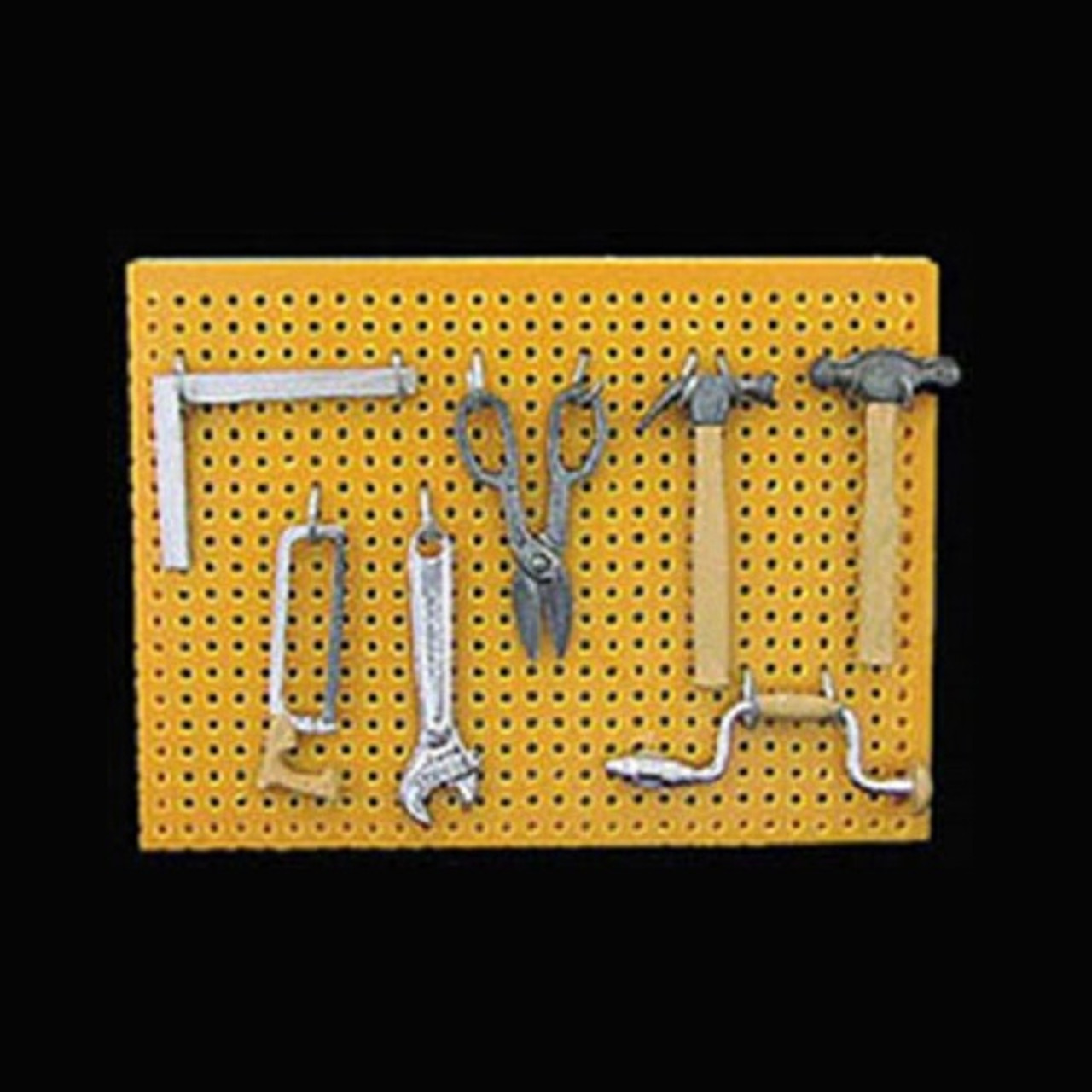 IC4102 - Peg Board w/Tools