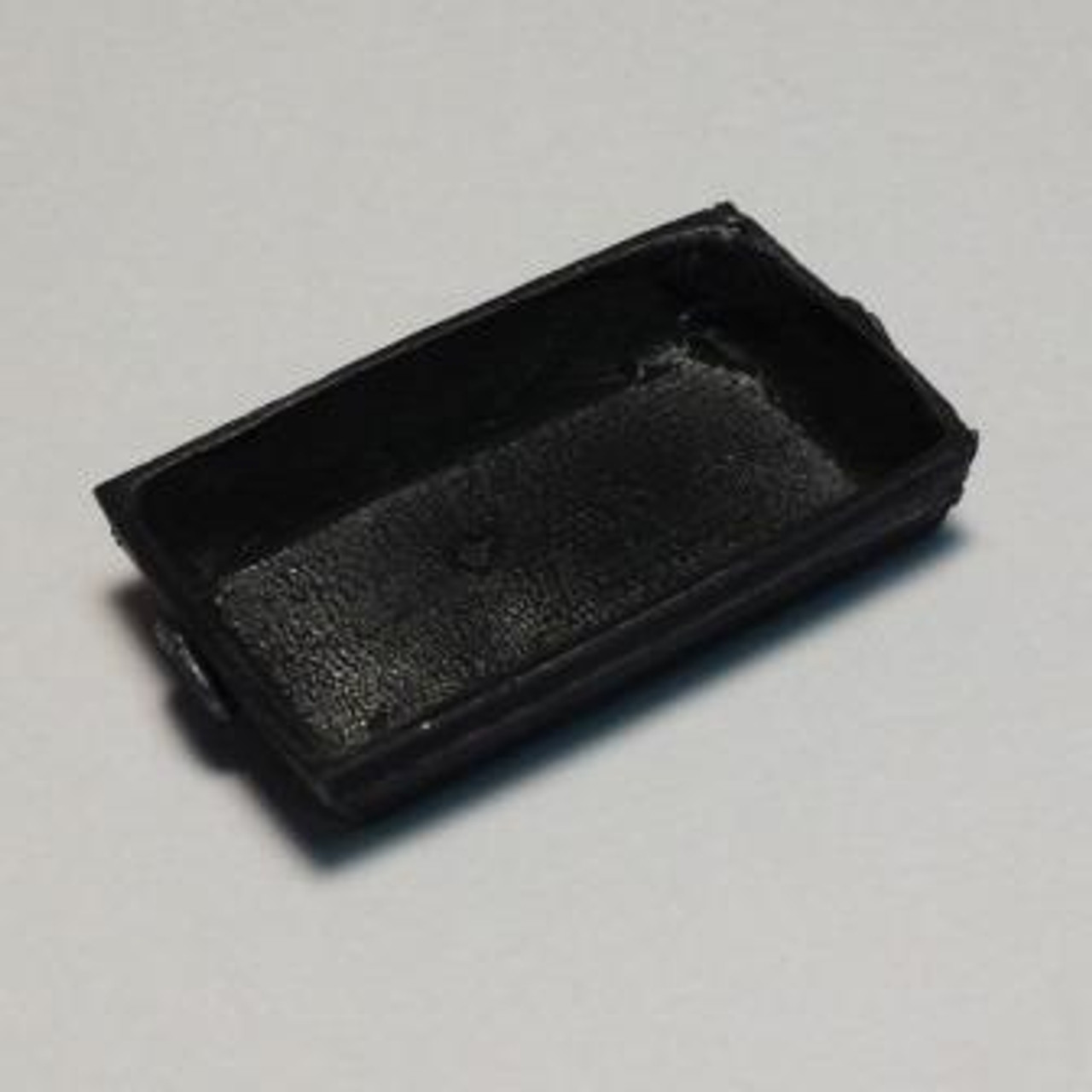 Dollhouse Miniature Black Baking Pan (IC0362)