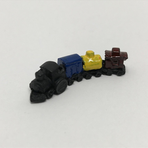 Four Car Train (IC2946) - Dollhouse Miniature