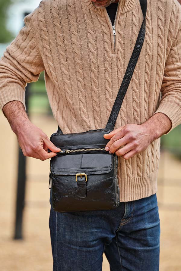 Crossbody Leather Bag 
