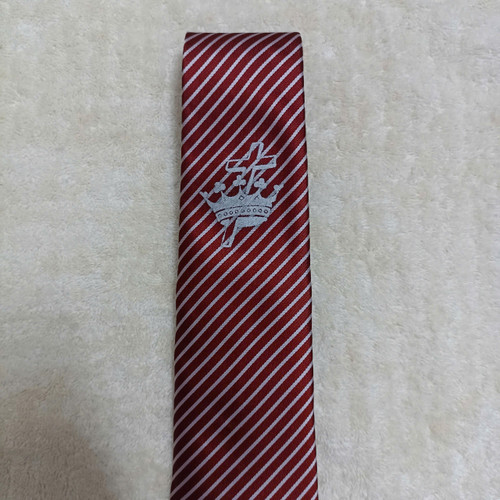 Bộ Hộp Quà Tặng Cà Vạt - Đỏ Sọc Trắng - Vương Miện Thập Giá - SPKC-2762