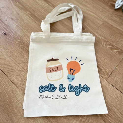 Túi Xách Tote Đeo Vai Thông Điệp Cơ Đốc - Mẫu Ngẫu Nhiên - GR-2798