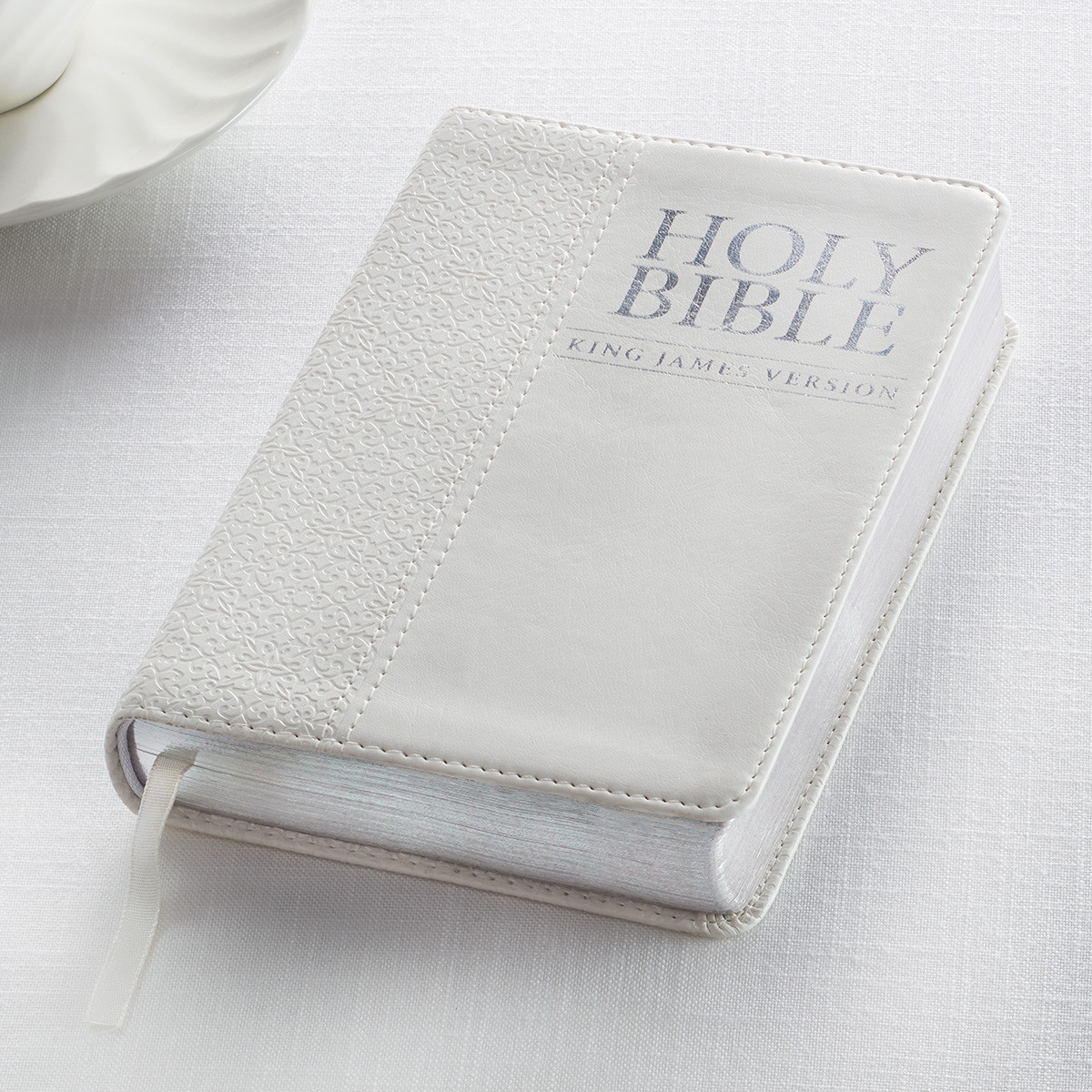 kjv006-5-featurea.jpg