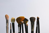 3 Simple Ways to Glow Up Your Beauty Routine Without Wearing a Lot of Makeup