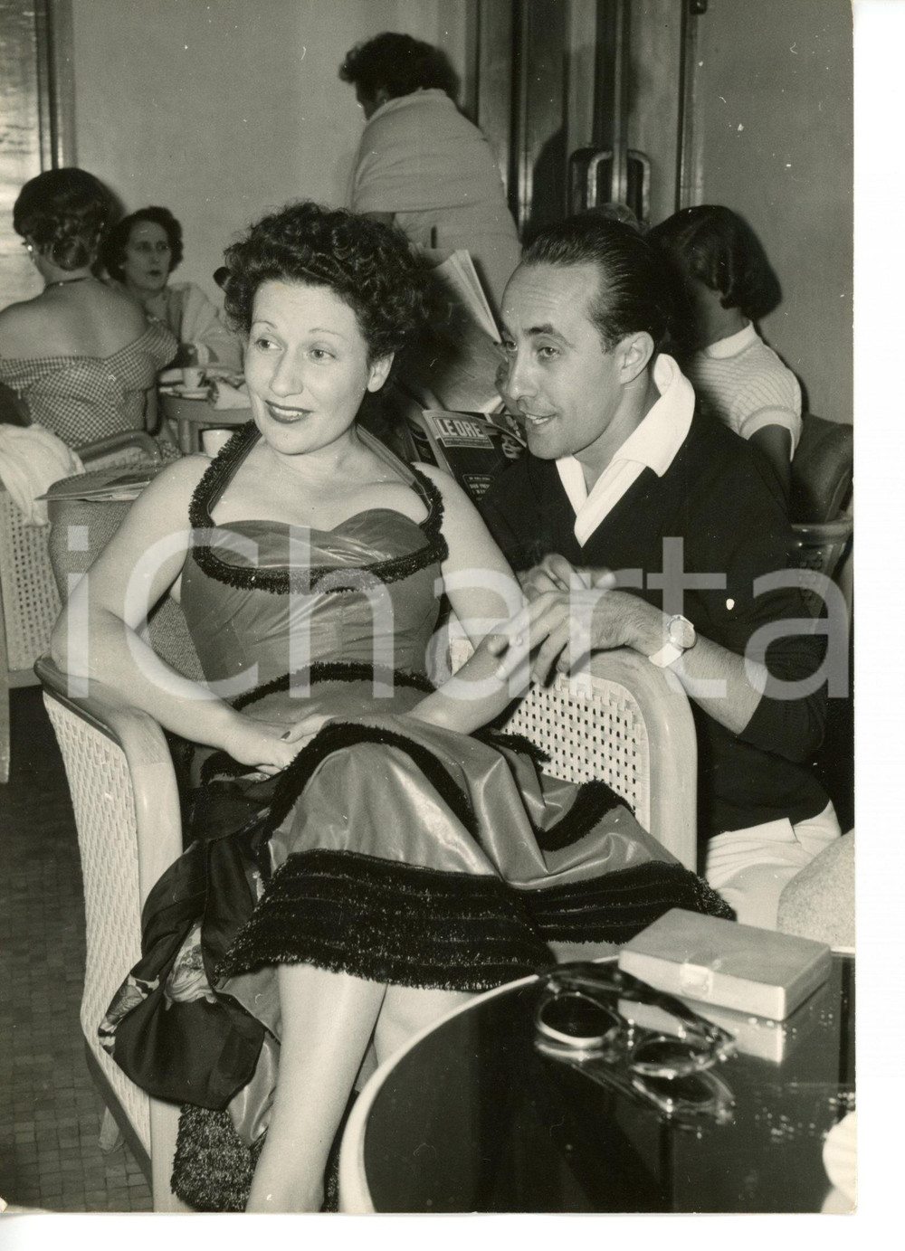 Fotografia d epoca originale 1954 MOSTRA DEL CINEMA DI VENEZIA Flora VOLPINI a un party con Lello BERSANI 1