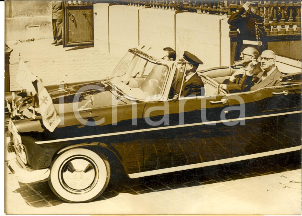 1960 PARIS Ministère Affaires Etrangères - Charles DE GAULLE Arturo FRONDIZI