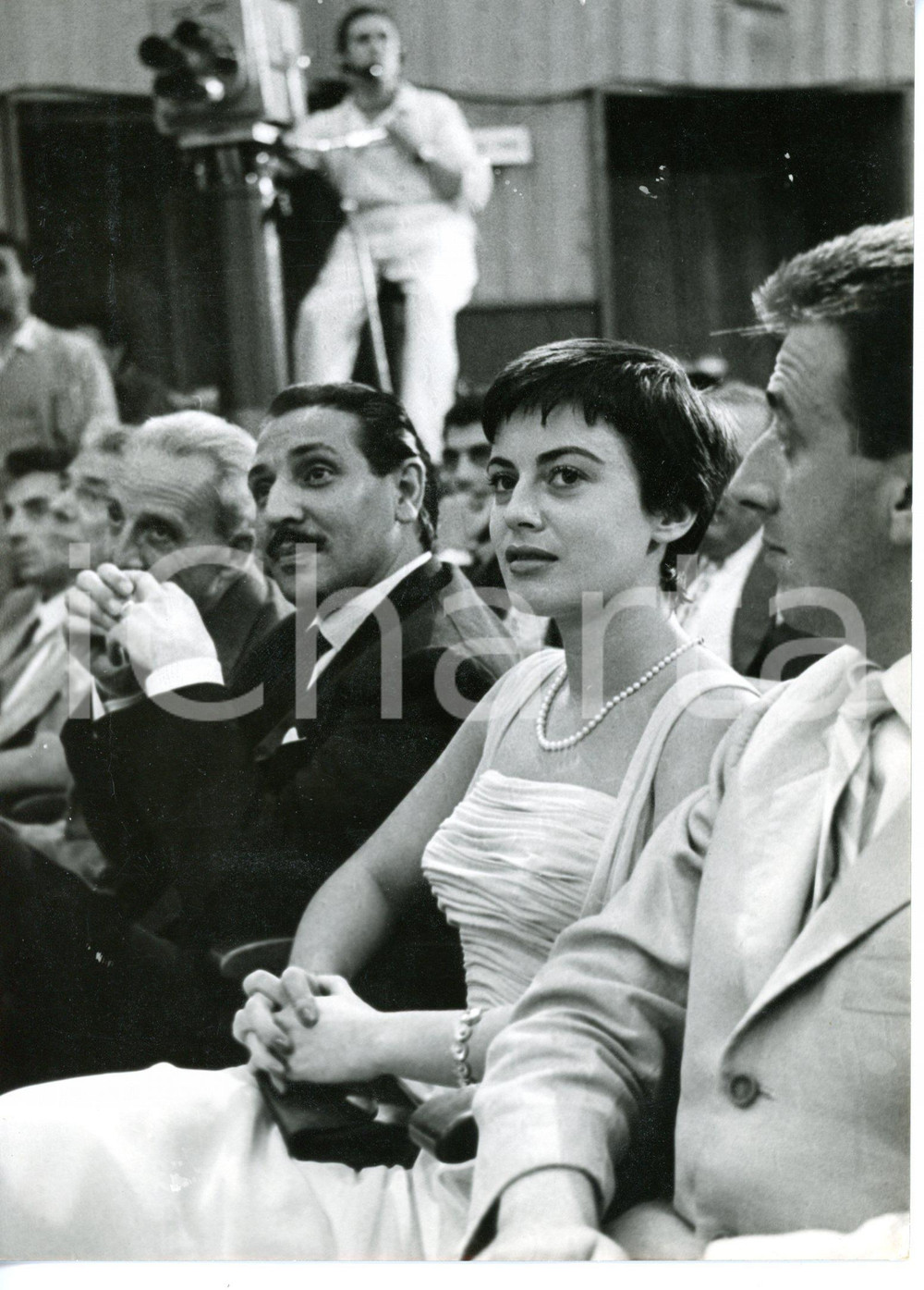 1956 LASCIA O RADDOPPIA? Anna Maria FERRERO tra il pubblico *Foto 13x18 cm