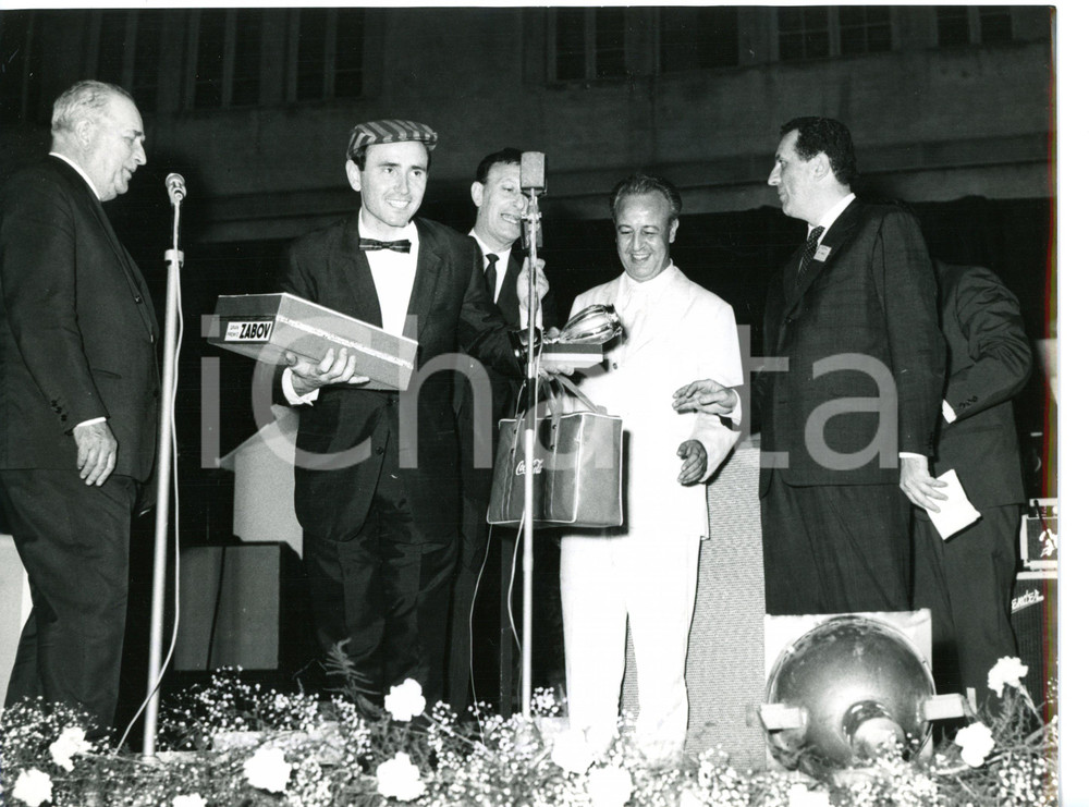 1963 CANTAGIRO Walter ROMANO premiato sul palco *Foto 24x18 cm