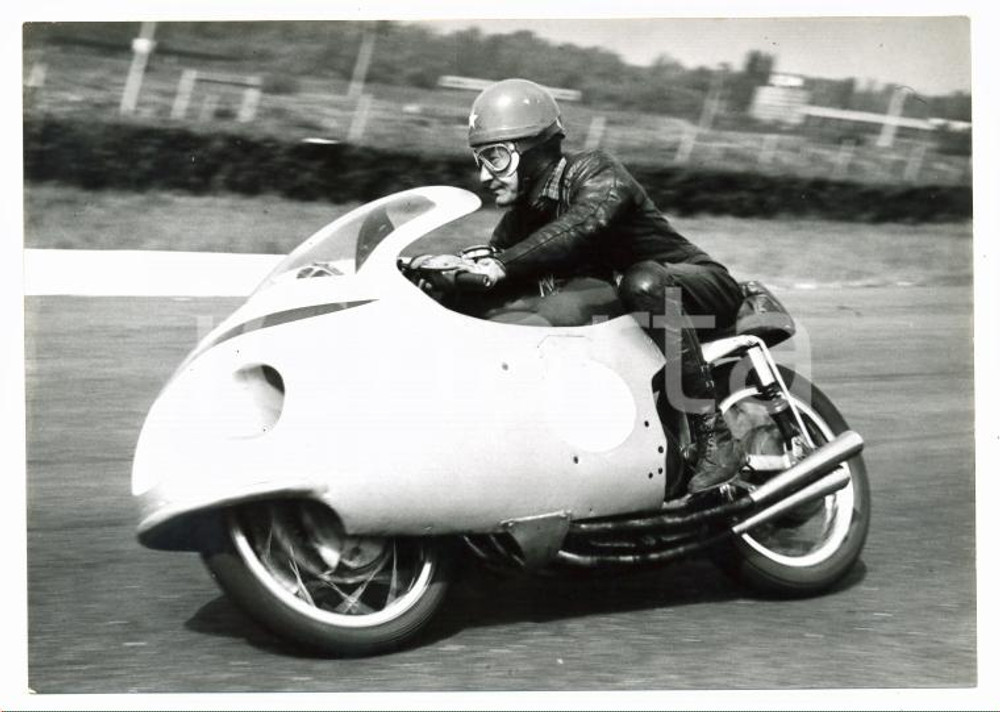 1956 AUTODROMO DI MONZA Prove generali MOTO GP Carlo BANDIROLA su MV AGUSTA Foto