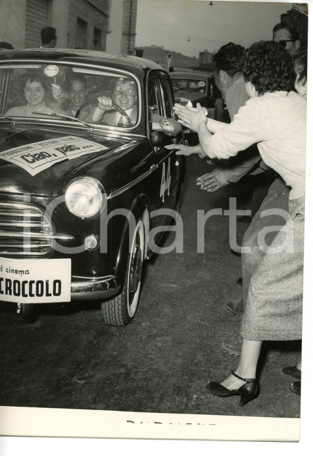 1956 RALLY DEL CINEMA Carlo CROCCOLO acclamato dai fan su FIAT 1100 *Foto 13x18