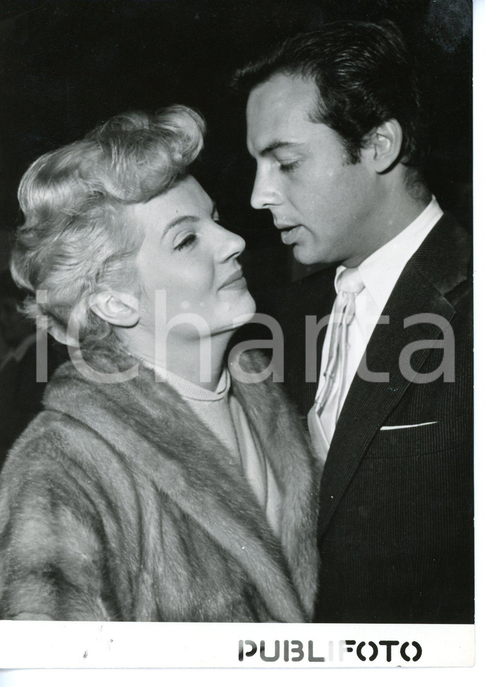 1954 ROMA Corinne CALVET con il fidanzato Jeffrey STONE *Fotografia 13x18 cm