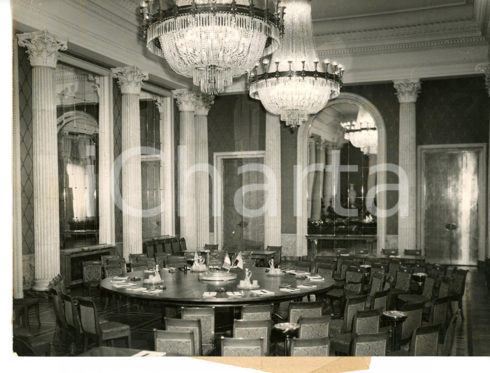 1954 EAST BERLIN Embassy of Russia - View of the conference room *Photo 20x15 cm