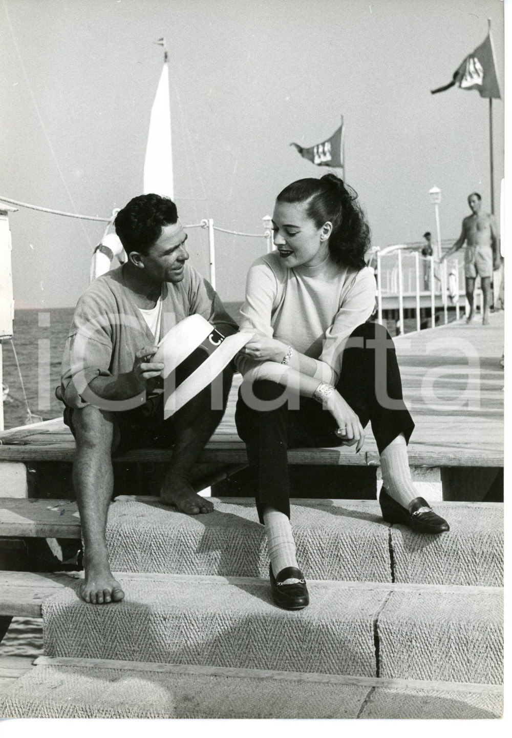 1954 VENEZIA Ritratto dell'attrice KERINA con un bagnino *Fotografia 13x18 cm
