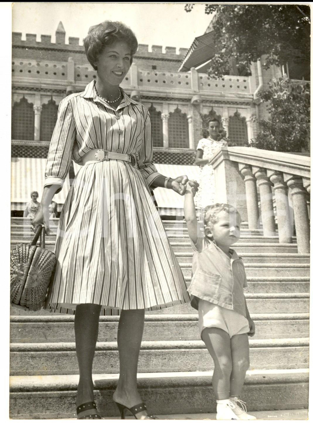 1958 VENEZIA Mostra Cinema - Carla DEL POGGIO e il figlio Alessandro LATTUADA