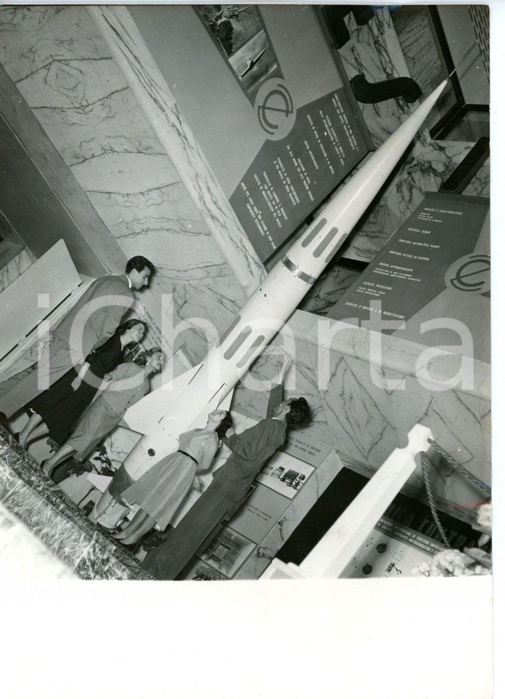 1956 ROMA - EUR Missile telecomandato OERLIKON-CONTRAVES *Foto 13x18 cm