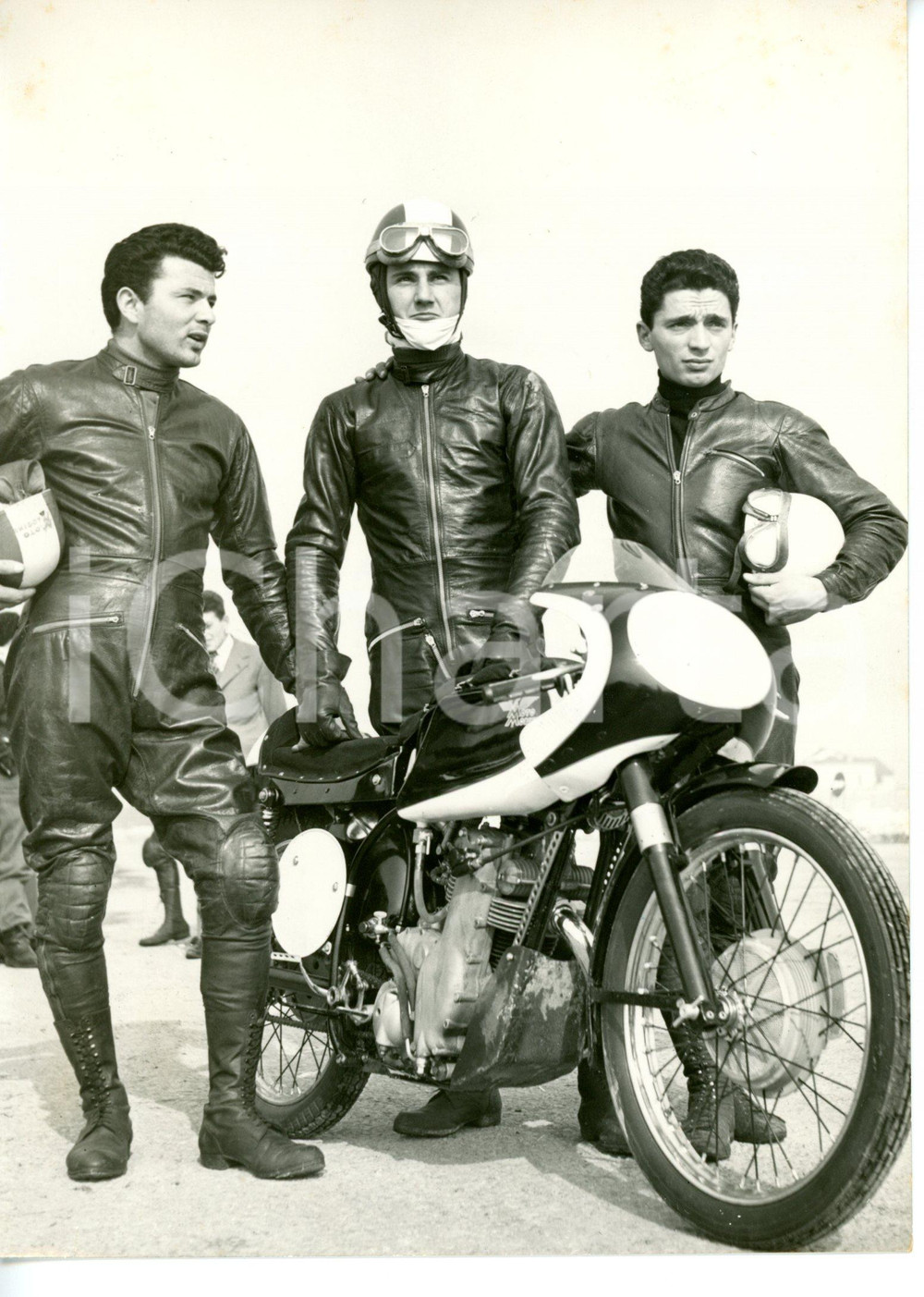 1955 ca MOTOCICLISMO - MORINI Virginio CAMPANA Emilio MENDOGNI Walter TASSINARI