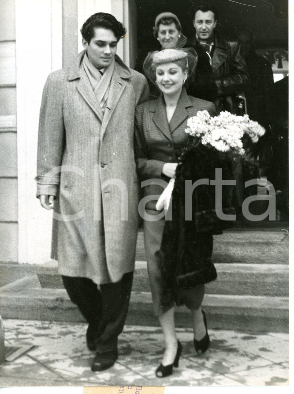 1954 COSTUME Renate HOY and Brett HALSEY on their wedding day *Foto 15x20 cm