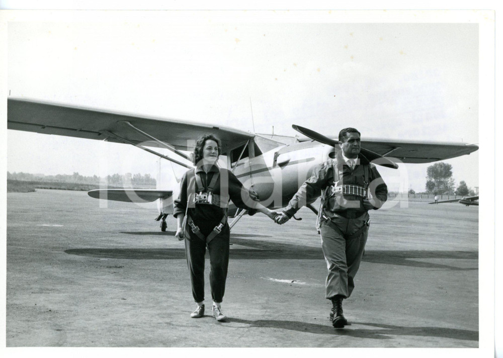 1958 TORINO - AERITALIA Bianca CAPPONE con il fidanzato Alberto DE CRISTOFARO 