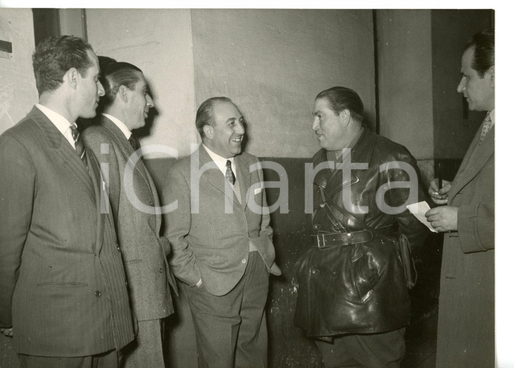1955 ca ROMA Omicidio via SCALDASOLE - Polizia mobile con il guardacaccia *Foto