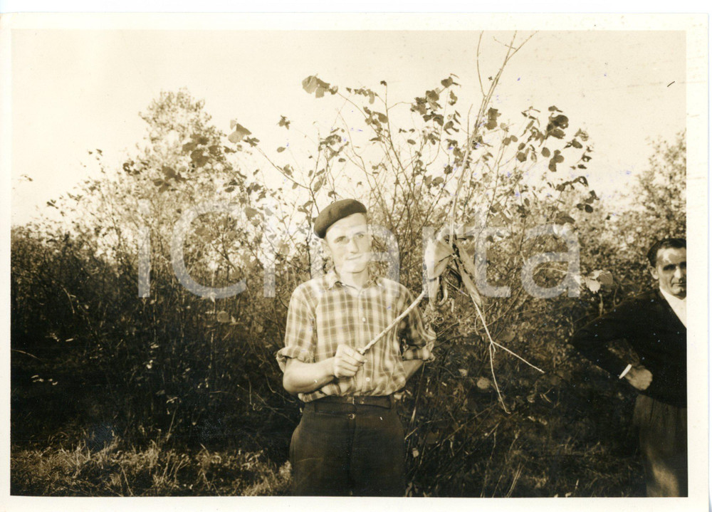 1956 TORINO - CRONACA NERA Brandelli di vestiti operaio suicida *Foto 18x13 cm