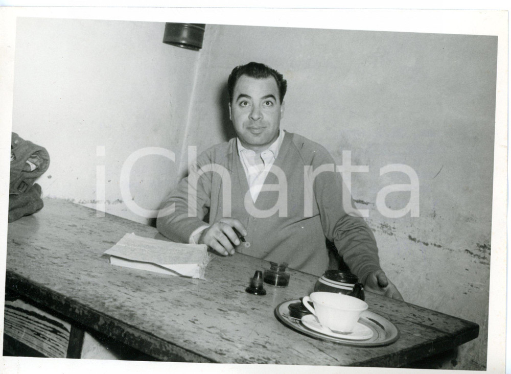 1957 TORINO - CRONACA NERA Mancato suicida in caserma *Foto 18x13 cm