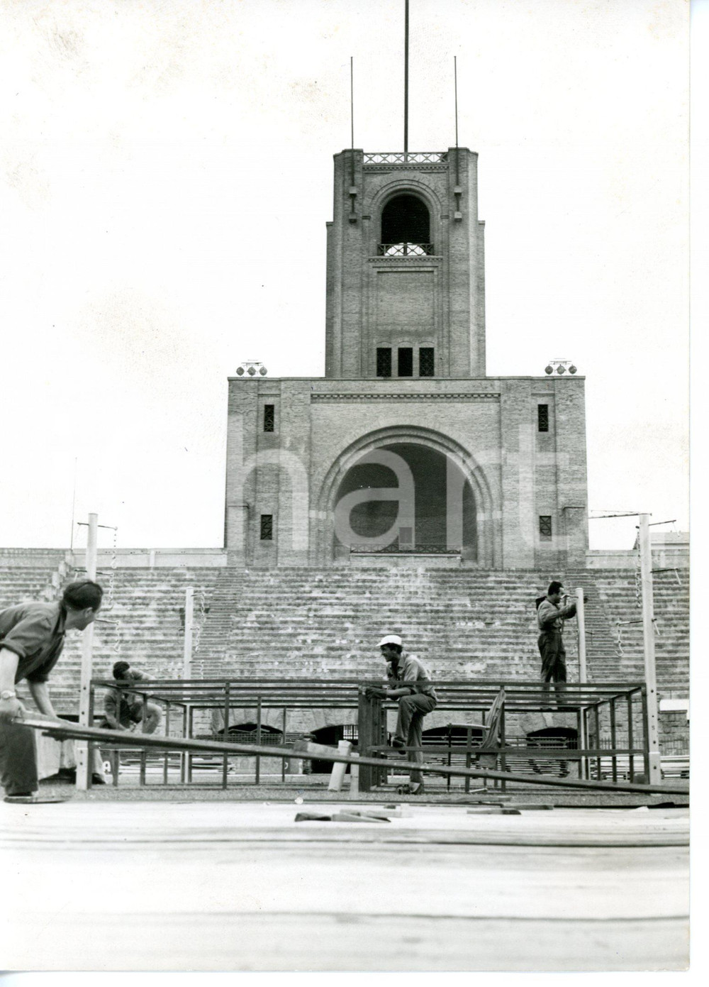 1956 BOLOGNA - PUGILATO Franco CAVICCHI-Heinz NEUHAUS - Installazione del ring
