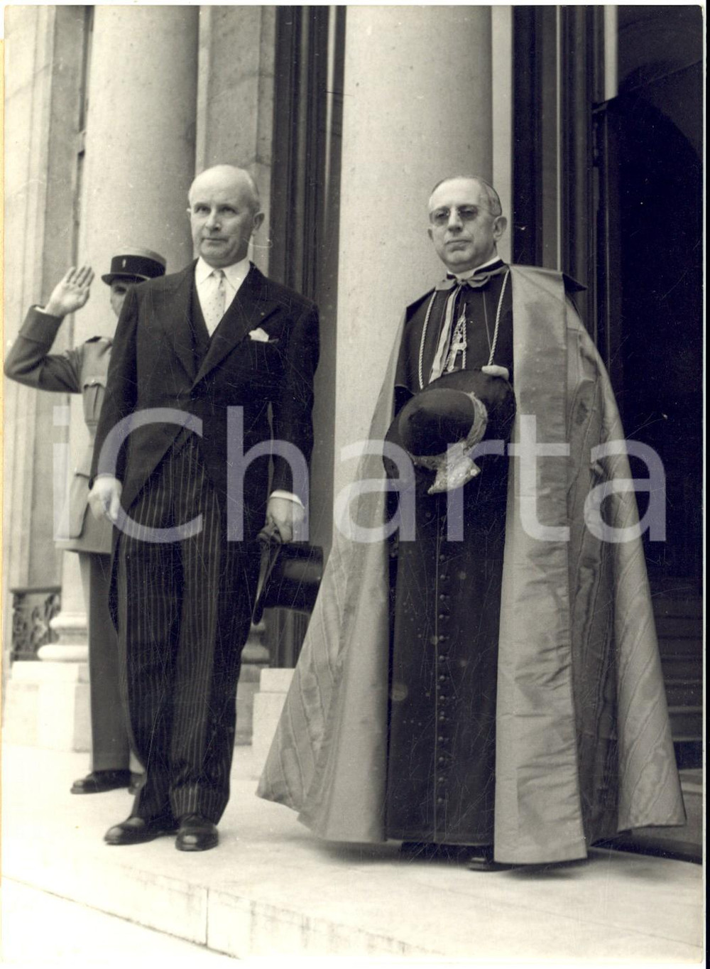 1953 PARIS ELYSEE Le nouveau nonce apostolique mgr. Paolo MARELLA - Photo 13x18