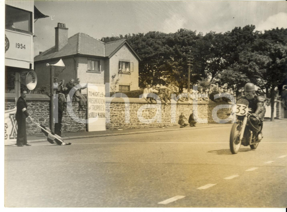 1954 ISOLA DI MAN Tourist Trophy - Passaggio di Rod COLEMAN su AJS *Foto 18x13