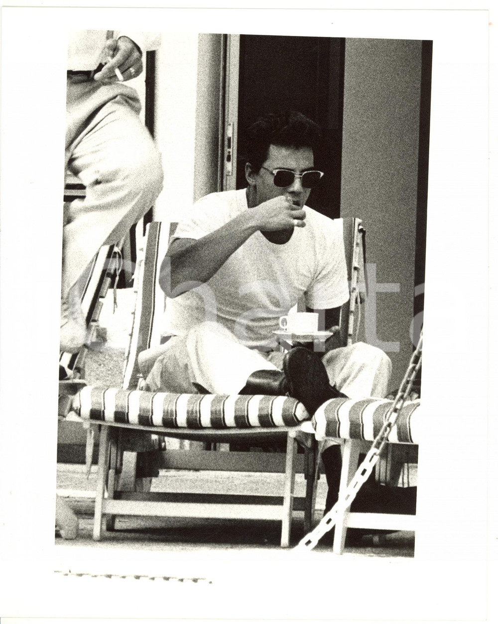 1990 ca MUSICA Nick KAMEN a colazione in hotel *Foto VINTAGE 20x25 cm