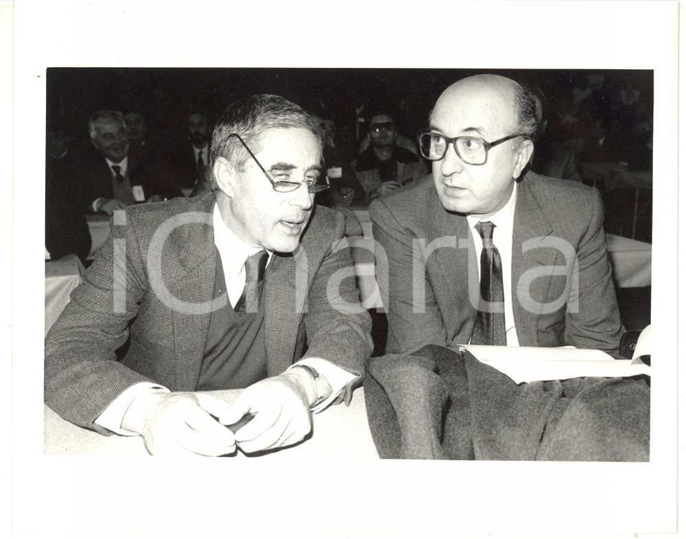 1985 ca POLITICA - DC Ciriaco DE MITA con Franco MARINI durante conferenza