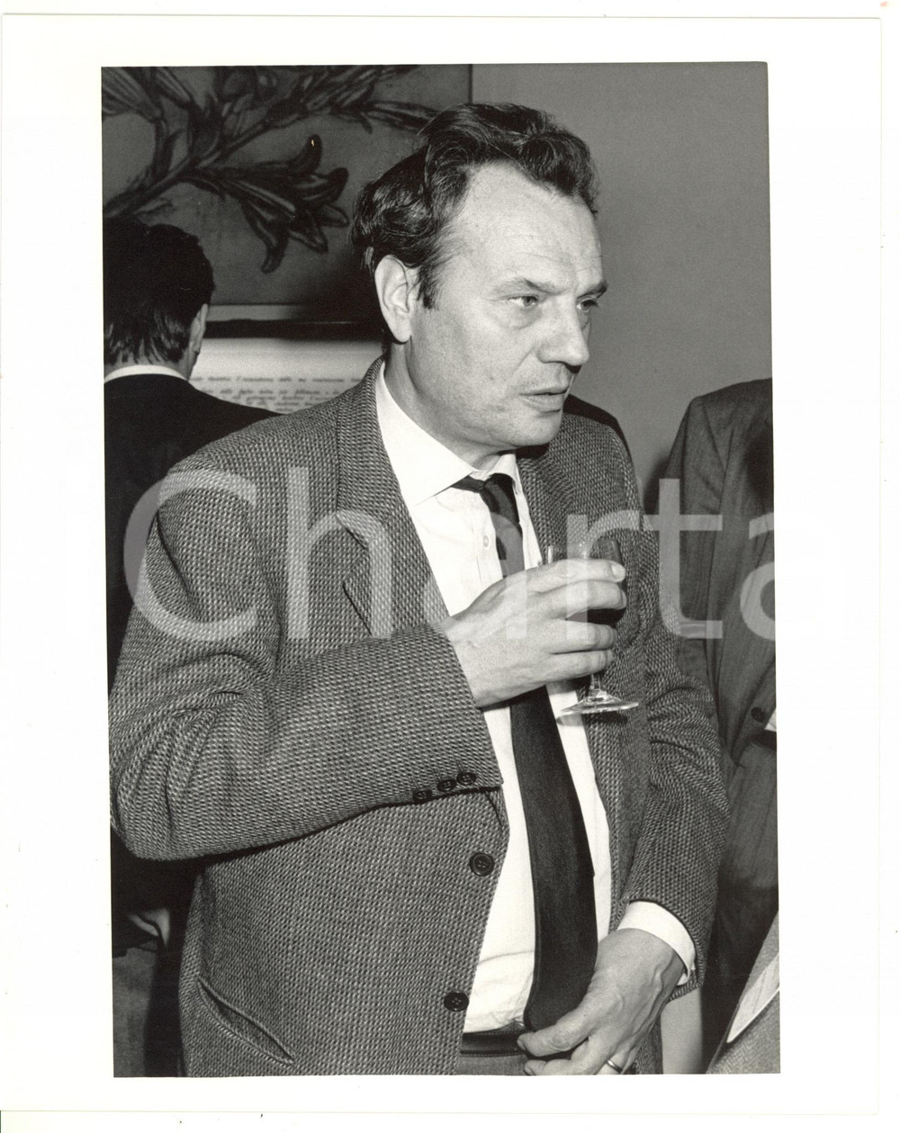 1990 ca CONFINDUSTRIA Cesare ANNIBALDI beve un bicchiere di vino *Foto 20x25 cm