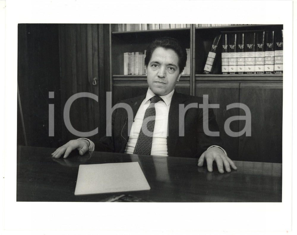 1985 ca MILANO L'editore Armando VERDIGLIONE - Ritratto (2) *Foto 25x20 cm