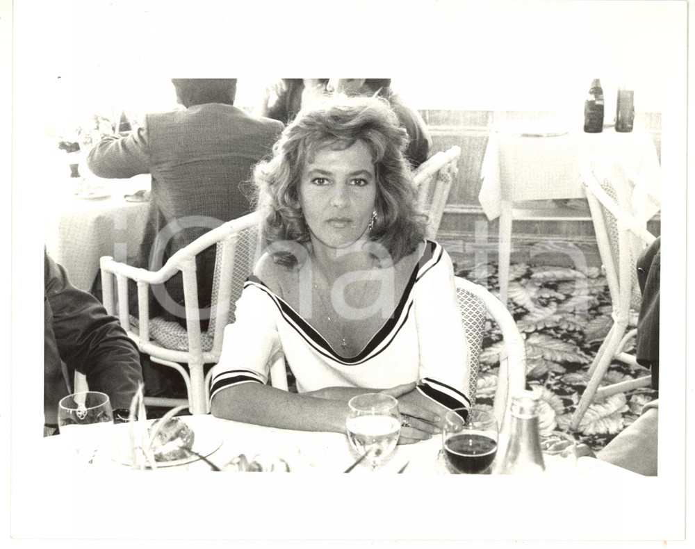 1988 VENEZIA - CINEMA L'attrice Giuliana DE SIO a cena *Foto VINTAGE 25x20 cm