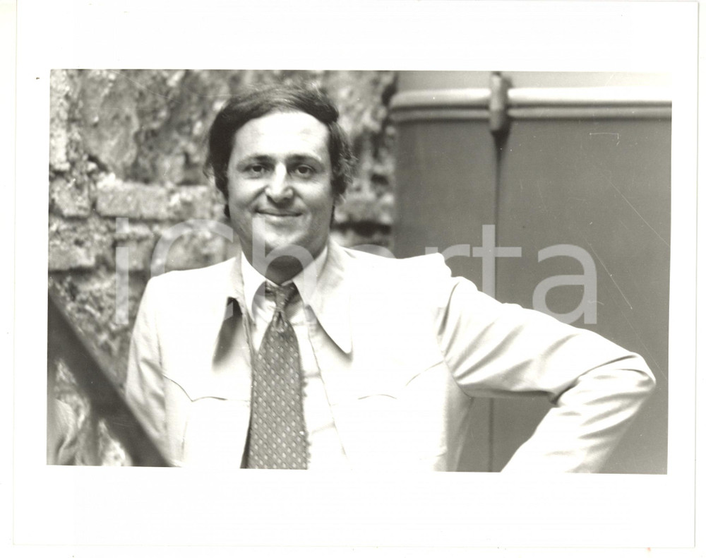 1980 ca (Ristampa 1990) RAI Ritratto Renzo ARBORE *Foto VINTAGE 25x20 cm